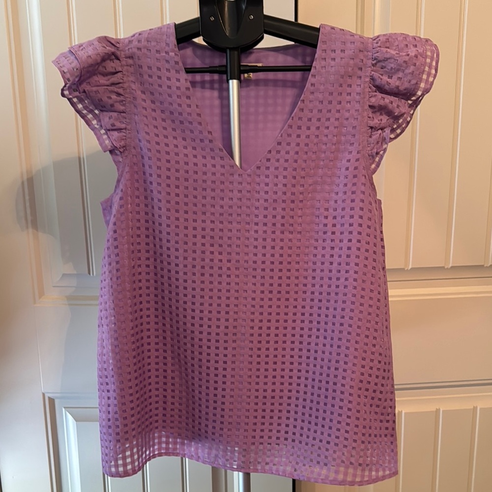 JODIFL Pink Flutter Sleeve Ruffled Blouse